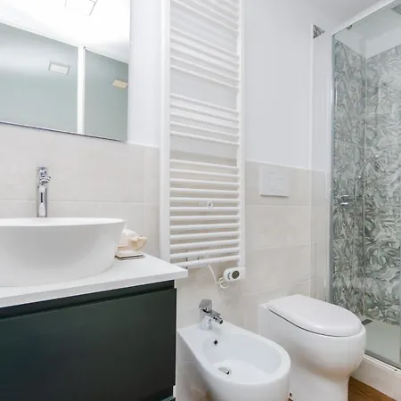 Vivimihome - Alexander Apartment