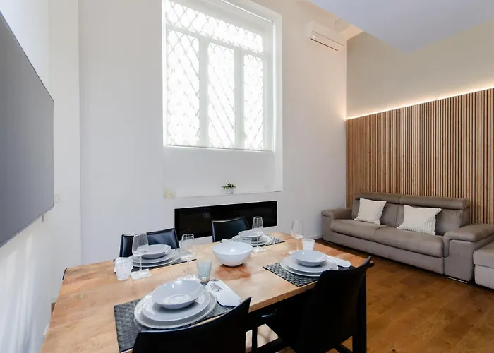 Vivimihome - Alexander Apartament
