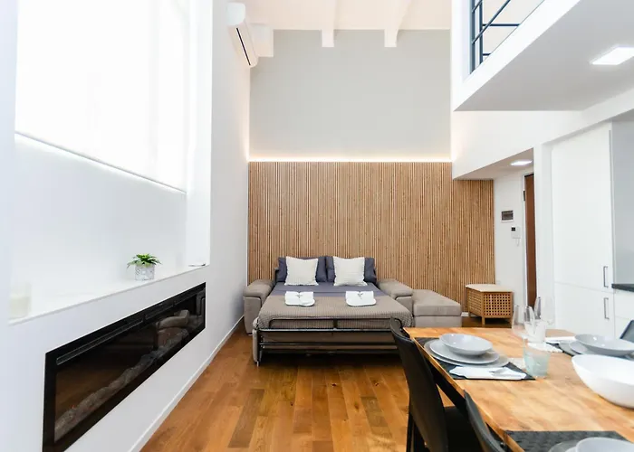 Vivimihome - Alexander Apartament Mediolan