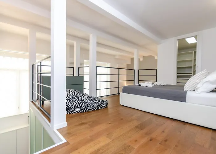 Vivimihome - Alexander Apartament Mediolan
